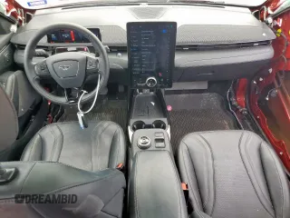 2021 Ford Mustang Mach-E Premium с VIN 3FMTK3R77MMA44925, выставлен на аукционе Copart как лот 64307295 с пробегом 30 714 миль миль и Списание • Salvage title. История ставок и продаж доступна на DreamBid. Изображение 8.