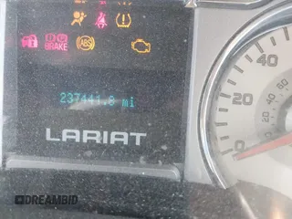 2009 Ford F-150 XL с VIN 1FTPW12VX9FB47089, выставлен на аукционе IAAI как лот 42117578 с пробегом 237 441 миль миль и . История ставок и продаж доступна на DreamBid. Изображение 15.