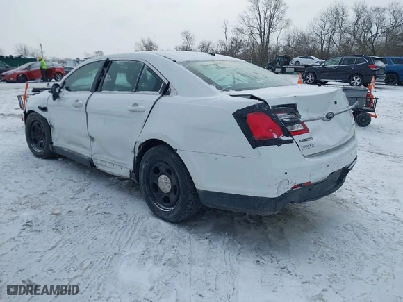 2017 Ford Police Interceptor Sedan with VIN 1FAHP2L88HG100142, listed as a IAAI auction lot 41608283 with 113,786 mi miles. Bid and sale history available at carsss.com. Image 3.