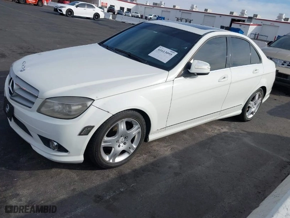 2008 Mercedes-Benz C-Class 3.0L Sport with VIN WDDGF81X28F146499, listed as a IAAI auction lot 41613095 with 205,821 mi miles. Bid and sale history available at carsss.com. Image 2.