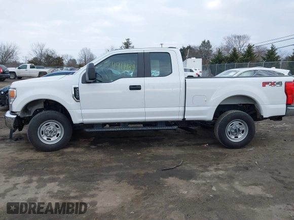 2021 Ford Super Duty F-250 SRW XL with VIN 1FT7X2B60MED87116, listed as a IAAI auction lot 41419989 with 42,141 mi miles. Bid and sale history available at carsss.com. Image 14.