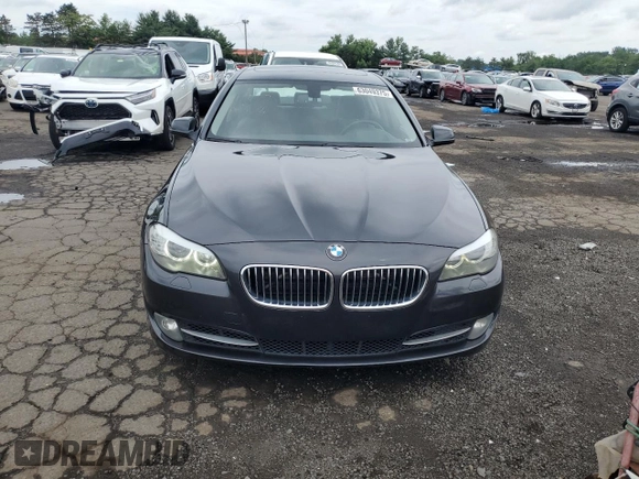 2013 BMW 5 Series 535i xDrive with VIN WBAFU7C51DDU66322, listed as a Copart auction lot 63049375 with 218,168 mi miles and Clean title. Bid and sale history available at DreamBid. Image 5.