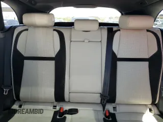 2018 Land Rover Range Rover Velar R-Dynamic SE с VIN SALYL2RV0JA747591, выставлен на аукционе Copart как лот 60323425 с пробегом 87 357 миль миль и Чистый • Clean title. История ставок и продаж доступна на DreamBid. Изображение 10.