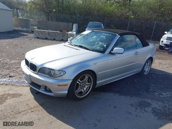 2004 BMW 3 Series 330Ci with VIN WBABW534X4PJ94369, listed as a IAAI auction lot 41936813 with NaN miles. Bid and sale history available at carsss.com. Image 2.