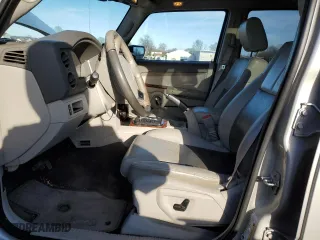 2008 Jeep Commander Limited with VIN 1J8HG58268C190536, listed as a Copart auction lot 44452105 with 88,180 mi miles and Salvage Title. Bid and sale history available at carsss.com. Image 7.