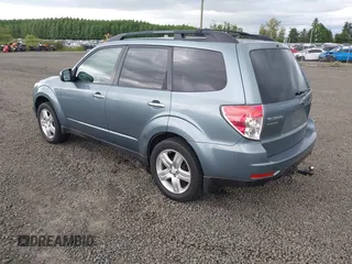 2010 Subaru Forester X Premium with VIN JF2SH6CC7AG702000, listed as a IAAI auction lot 42271890 with 173,003 mi miles and . Bid and sale history available at DreamBid. Image 3.