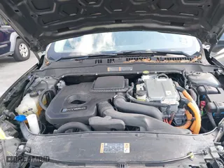 2020 Ford Fusion Hybrid SE with VIN 3FA6P0LU7LR246462, listed as a IAAI auction lot 41766758 with 40,817 mi miles. Bid and sale history available at carsss.com. Image 10.
