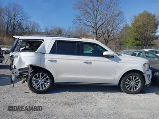 2018 Ford Expedition Limited with VIN 1FMJU2AT1JEA16611, listed as a IAAI auction lot 41773150 with 87,345 mi miles. Bid and sale history available at carsss.com. Image 13.