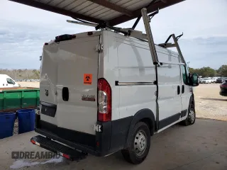 2022 Ram ProMaster Cargo with VIN 3C6LRVNG2NE132740, listed as a Copart auction lot 43254665 with 32,542 mi miles and Clean Title. Bid and sale history available at DreamBid. Image 3.