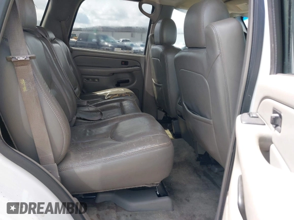2004 Chevrolet Tahoe LT with VIN 1GNEC13ZX4R127036, listed as a IAAI auction lot 42484115 with 290,351 mi miles and . Bid and sale history available at DreamBid. Image 8.