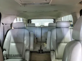 2007 GMC Yukon XL SLT with VIN 1GKFK16327J247671, listed as a Copart auction lot 48088245 with 201,157 mi miles and Salvage Title. Bid and sale history available at carsss.com. Image 10.