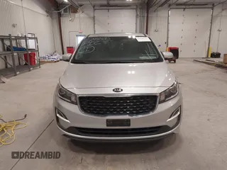 2021 Kia Sedona LX with VIN KNDMB5C18M6673537, listed as a IAAI auction lot 41248120 with 50,255 mi miles. Bid and sale history available at carsss.com. Image 12.