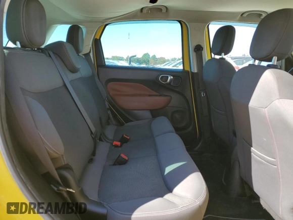 2014 FIAT 500L Trekking with VIN ZFBCFADH6EZ023595, listed as a Copart auction lot 77105084 with 143,562 mi miles and Clean Title. Bid and sale history available at carsss.com. Image 10.
