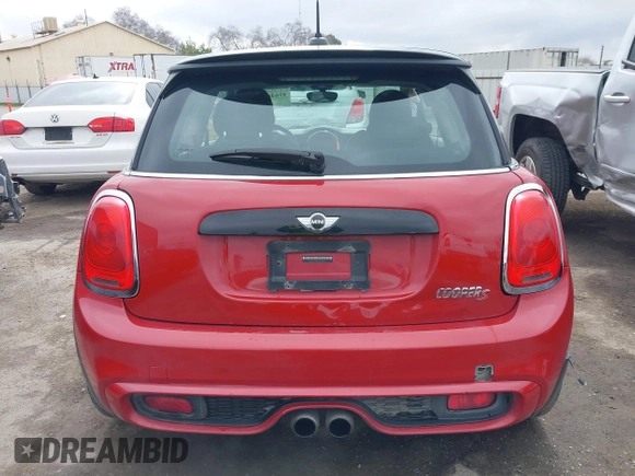 2014 MINI Hardtop S z VIN WMWXM7C51ET985947, wystawiony jako IAAI lot #41648463 z przebiegiem 99 152 mil mil oraz . Historia ofert i sprzedaży dostępna na DreamBid. Obrazek 17.
