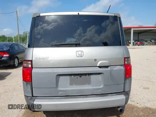 2003 Honda Element EX with VIN 5J6YH285X3L005128, listed as a IAAI auction lot 41929702 with 204,408 mi miles and . Bid and sale history available at DreamBid. Image 17.