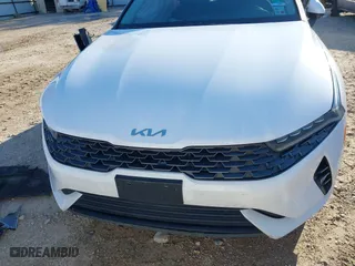 2022 Kia K5 LXS with VIN 5XXG14J28NG116006, listed as a IAAI auction lot 41623420 with 60,991 mi miles. Bid and sale history available at carsss.com. Image 12.