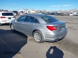 2013 Chrysler 200 Touring with VIN 1C3CCBBG2DN527898, listed as a IAAI auction lot 41850215 with 119,137 mi miles. Bid and sale history available at carsss.com. Image 3.