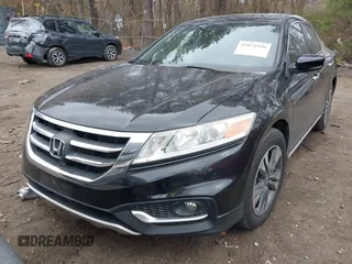 2013 Honda Crosstour EX-L z VIN 5J6TF2H52DL005786, wystawiony jako IAAI lot #42076956 z przebiegiem 87 191 mil mil oraz . Historia ofert i sprzedaży dostępna na DreamBid. Obrazek 12.