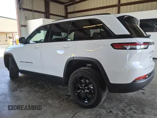2024 Jeep Grand Cherokee Altitude with VIN 1C4RJGAG9R8546562, listed as a Copart auction lot 79748194 with 15,411 mi miles and Clean title. Bid and sale history available at DreamBid. Image 2.