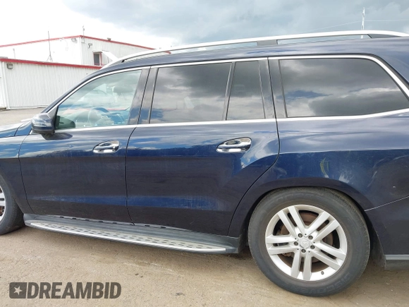 2014 Mercedes-Benz GL 450 с VIN 4JGDF7CE1EA286051, выставлен на аукционе IAAI как лот 42549323 с пробегом 143 640 миль миль и . История ставок и продаж доступна на DreamBid. Изображение 14.