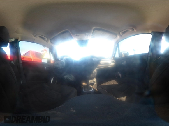 2020 Jeep Renegade Latitude с VIN ZACNJABB2LPM00385, выставлен на аукционе IAAI как лот 42017474 с пробегом 70 220 миль миль и . История ставок и продаж доступна на DreamBid. Изображение 17.