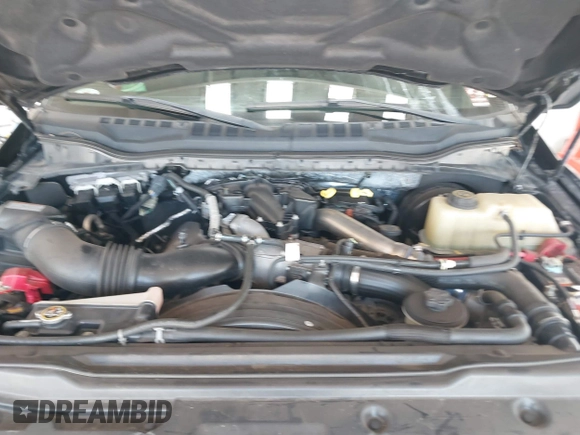 2019 Ford F-250 XL with VIN 1FT7W2BT2KEE12412, listed as a IAAI auction lot 40183336 with 68,807 mi miles and . Bid and sale history available at DreamBid. Image 10.