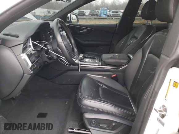 2019 Audi Q8 Premium z VIN WA1AVAF16KD013465, wystawiony jako Copart lot #88467105 z przebiegiem 54 678 mil mil oraz Szkoda całkowita • Salvage title. Historia ofert i sprzedaży dostępna na DreamBid. Obrazek 7.