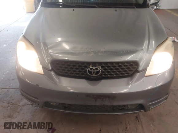 2004 Toyota Matrix Std with VIN 2T1LR32EX4C285993, listed as a IAAI auction lot 41401580 with 216,603 mi miles. Bid and sale history available at carsss.com. Image 12.