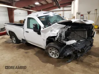 2020 Chevrolet Silverado 3500HD Work Truck with VIN 1GC3YSE72LF267052, listed as a Copart auction lot 70368174 with 56,344 mi miles and Salvage Title. Bid and sale history available at carsss.com. Image 4.