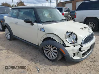 2011 MINI Hardtop S with VIN WMWSV3C5XBTY14030, listed as a IAAI auction lot 41712084 with 132,126 mi miles and . Bid and sale history available at DreamBid. Image 1.