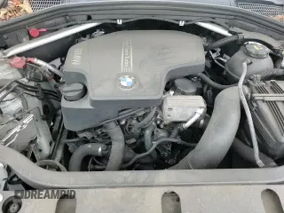 2017 BMW X3 sDrive28i with VIN 5UXWZ7C51H0U47334, listed as a Copart auction lot 84040535 with 101,167 mi miles and Salvage title. Bid and sale history available at DreamBid. Image 15.