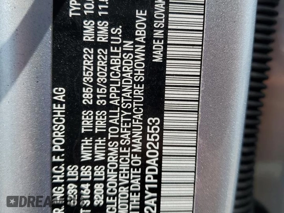2023 Porsche Cayenne z VIN WP1AA2AY1PDA02553, wystawiony jako Copart lot #49001095 z przebiegiem Nie podano mil oraz Nie do naprawy • Non repairable. Historia ofert i sprzedaży dostępna na DreamBid. Obrazek 13.