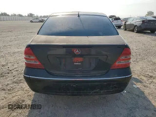 2002 Mercedes-Benz C 230/260/280/320 с VIN WDBRF61JX2F273543, выставлен на аукционе Copart как лот 64658185 с пробегом Не указан миль и Чистый • Clean title. История ставок и продаж доступна на DreamBid. Изображение 6.