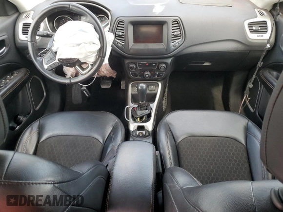 2020 Jeep Compass Latitude с VIN 3C4NJCBB8LT162470, выставлен на аукционе Copart как лот 54551385 с пробегом 53 085 миль миль и На запчасти • Non repairable. История ставок и продаж доступна на DreamBid. Изображение 8.