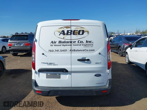 2019 Ford Transit Connect XLT z VIN NM0LS7F21K1423348, wystawiony jako IAAI lot #41906459 z przebiegiem 35 697 mil mil oraz . Historia ofert i sprzedaży dostępna na DreamBid. Obrazek 17.