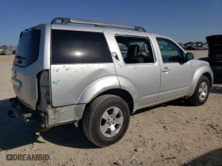 2011 Nissan Pathfinder SV with VIN 5N1AR1NNXBC601708, listed as a Copart auction lot 86911244 with 147,546 mi miles and Salvage Title. Bid and sale history available at carsss.com. Image 3.