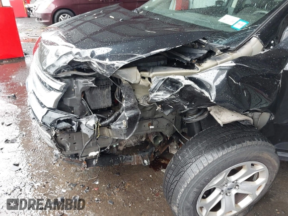 2014 Ford Edge SE with VIN 2FMDK4GC4EBA98325, listed as a IAAI auction lot 42197800 with 231,052 mi miles and . Bid and sale history available at DreamBid. Image 6.