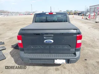 2024 Ford Maverick XLT z VIN 3FTTW8J99RRB59782, wystawiony jako IAAI lot #41838526 z przebiegiem 8 127 mil mil oraz . Historia ofert i sprzedaży dostępna na DreamBid. Obrazek 16.