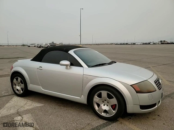 2001 Audi TT with VIN TRUUT28N711004164, listed as a Copart auction lot 71072624 with 135,272 mi miles and Salvage Title. Bid and sale history available at carsss.com. Image 11.