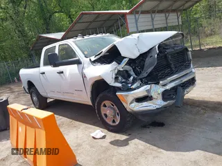 2021 Ram 2500 Tradesman с VIN 3C6UR5CLXMG511265, выставлен на аукционе IAAI как лот 42090555 с пробегом 174 841 миль миль и . История ставок и продаж доступна на DreamBid. Изображение 1.