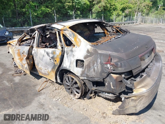 2007 Hyundai Azera SE with VIN KMHFC46FX7A146409, listed as a IAAI auction lot 42183269 with Not provided miles and . Bid and sale history available at DreamBid. Image 3.