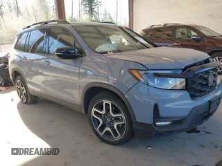 2022 Honda Passport Elite with VIN 5FNYF8H08NB019585, listed as a IAAI auction lot 42067809 with Not provided miles and . Bid and sale history available at DreamBid. Image 1.