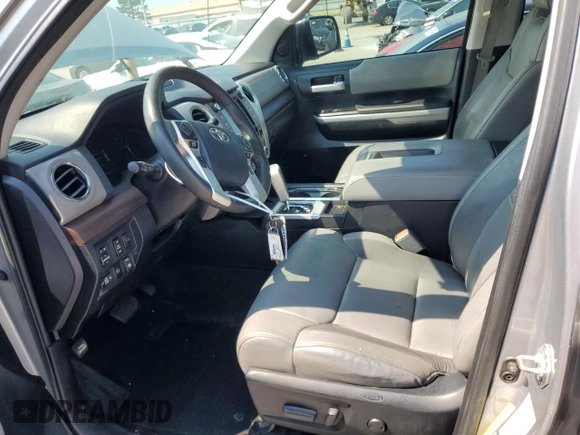 2018 Toyota Tundra 2WD SR5 with VIN 5TFFY5F13JX240295, listed as a Copart auction lot 74217104 with 83,076 mi miles and Salvage Title. Bid and sale history available at carsss.com. Image 7.