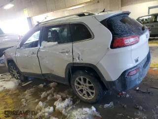 2016 Jeep Cherokee Altitude with VIN 1C4PJMCBXGW115597, listed as a Copart auction lot 41377065 with 61,761 mi miles and Salvage Title. Bid and sale history available at carsss.com. Image 2.