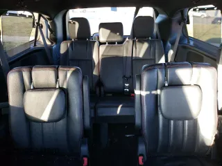 2017 Dodge Grand Caravan GT with VIN 2C4RDGEG5HR698276, listed as a Copart auction lot 88473135 with 134,434 mi miles and Salvage Title. Bid and sale history available at DreamBid. Image 10.