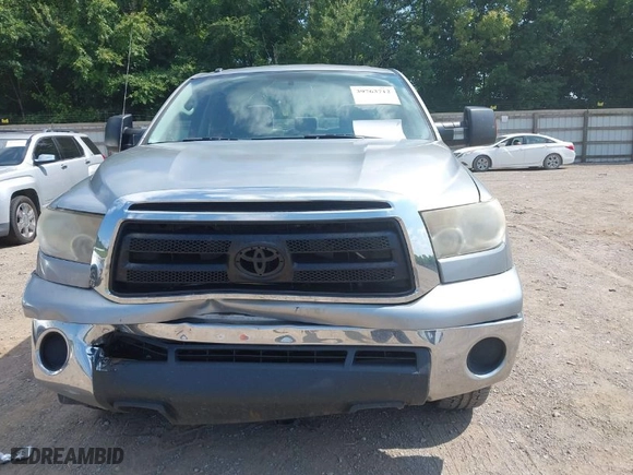 2011 Toyota Tundra 2WD Truck with VIN 5TFRY5F19BX103635, listed as a IAAI auction lot 39763712 with 266,046 mi miles. Bid and sale history available at carsss.com. Image 12.