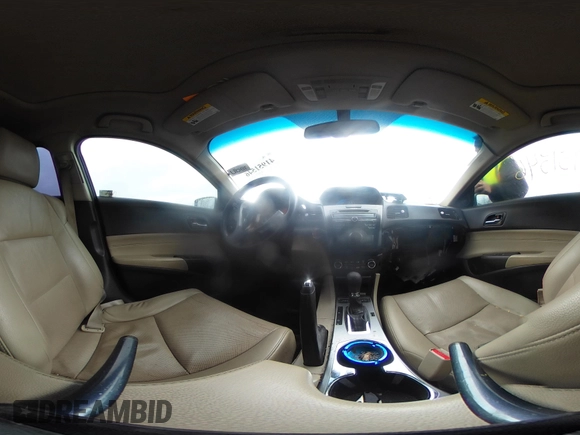 2013 Acura ILX Hybrid Tech Pkg with VIN 19VDE3F75DE300518, listed as a IAAI auction lot 41951546 with 149,618 mi miles. Bid and sale history available at carsss.com. Image 20.