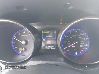 2015 Subaru Legacy 2.5i Limited with VIN 4S3BNAL66F3011270, listed as a IAAI auction lot 42047227 with 172,473 mi miles. Bid and sale history available at carsss.com. Image 7.