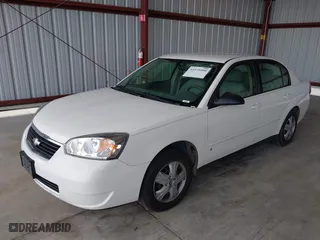2006 Chevrolet Malibu LS w/1LS with VIN 1G1ZS51F36F118267, listed as a IAAI auction lot 41575599 with 193,496 mi miles. Bid and sale history available at carsss.com. Image 2.