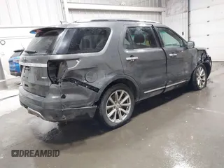 2016 Ford Explorer Limited with VIN 1FM5K8FH6GGC05749, listed as a IAAI auction lot 41409560 with 95,009 mi miles. Bid and sale history available at carsss.com. Image 4.